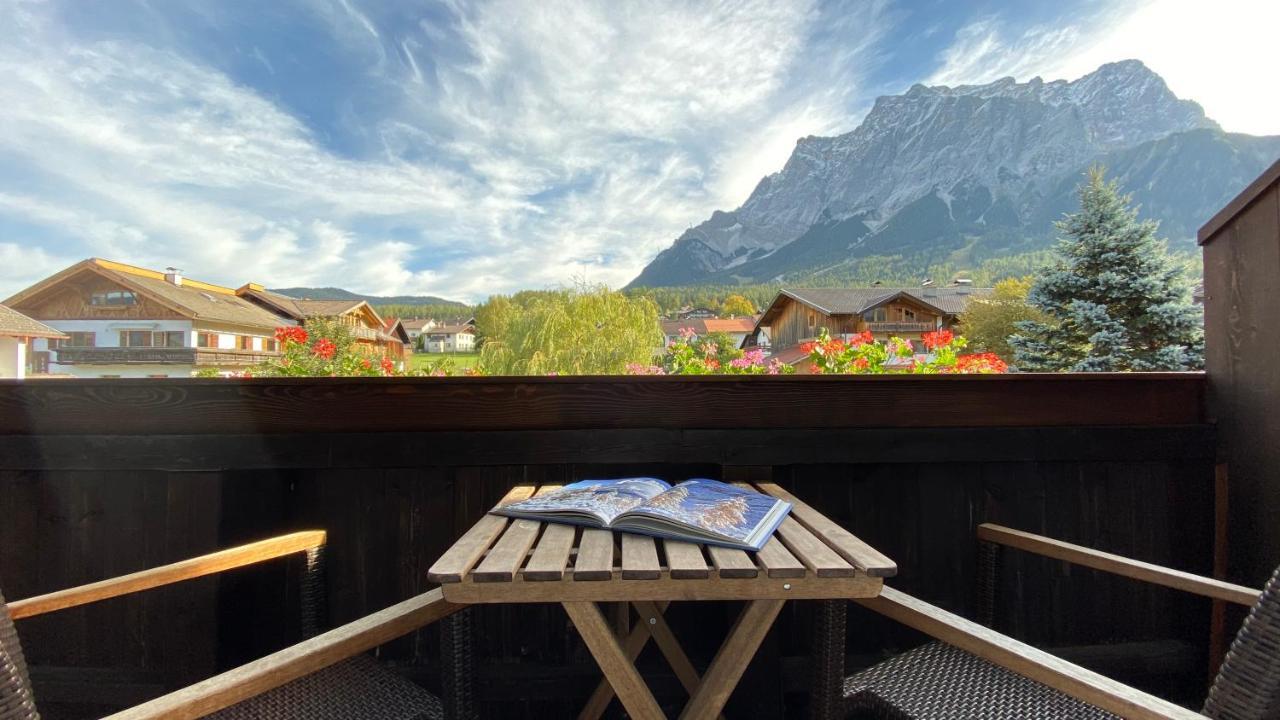 Haus Alpengluehen Ehrwald Exterior foto